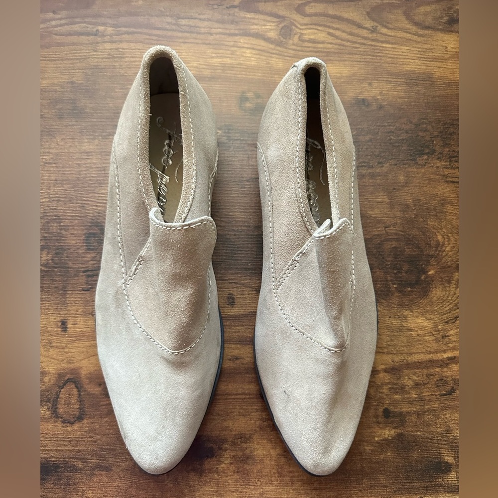 Brand new size 9 Free People suede shoes.